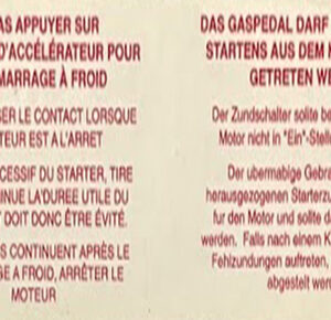 Triumph Rear Windscreen Pressure Notice Sticker - TRI2000